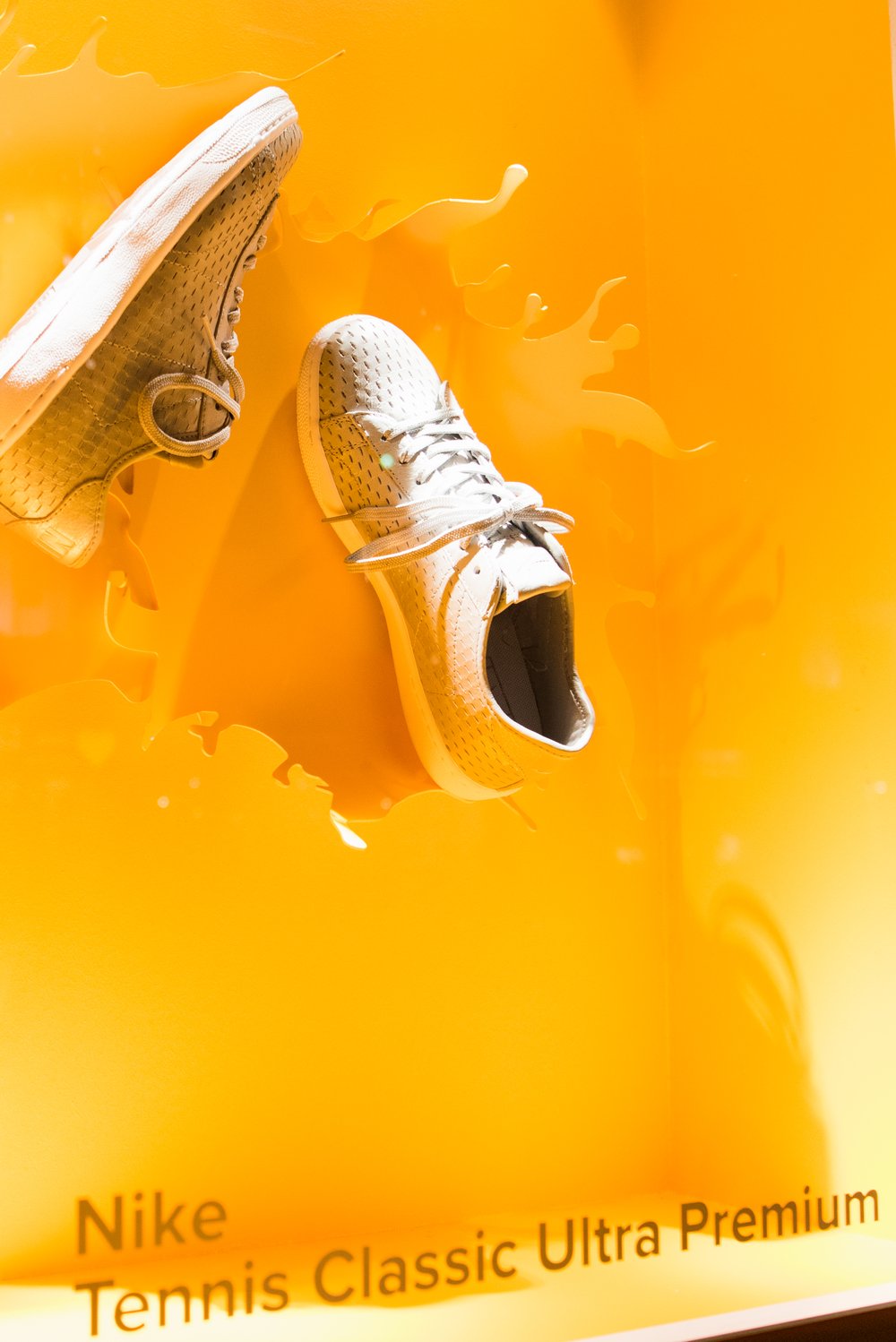 retail-display-crocs-splashes (13)